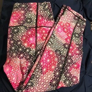 Victoria’s Secret Capri Leggings